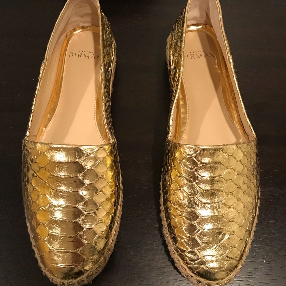 💎SALE- NWT Alexandre Birman gold espadrille.